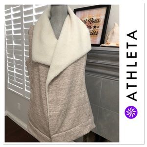 Athleta soft and warm vest